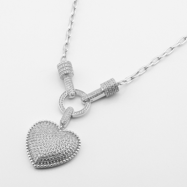 Серебряное колье Сердце в камнях с фианитами белыми KO14418, 40 размер