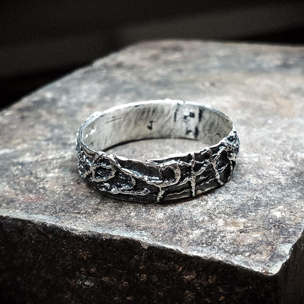Серебряное обручальное кольцо Choice (Выбор) фактурное с чернением 1152/EJ