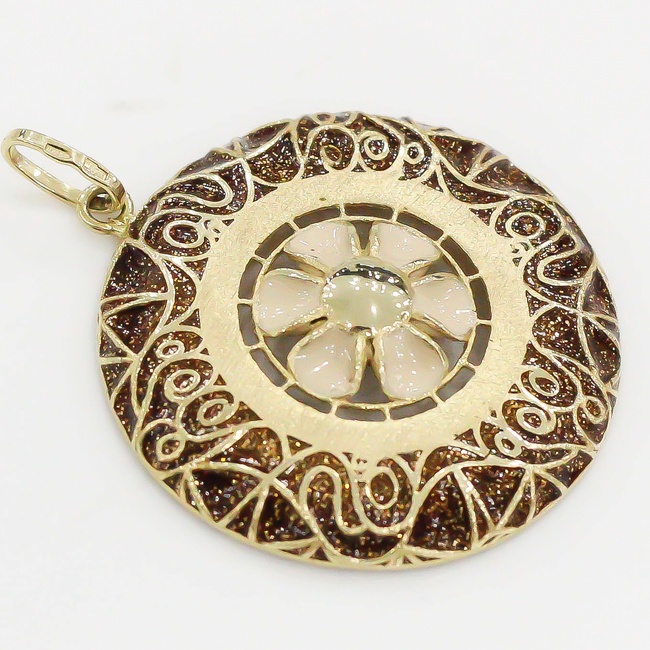 Золотая круглая подвеска с цветком с эмалью КР13021