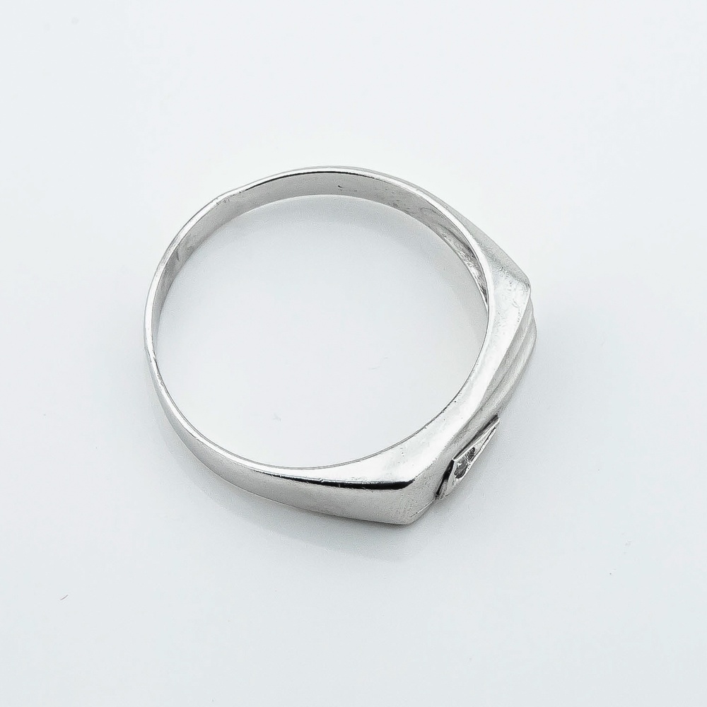 Мужское серебряное кольцо с фианитом 11222-4, 22 размер