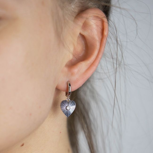 Серебряные серьги Сердечки 3202380, Белый, 25
