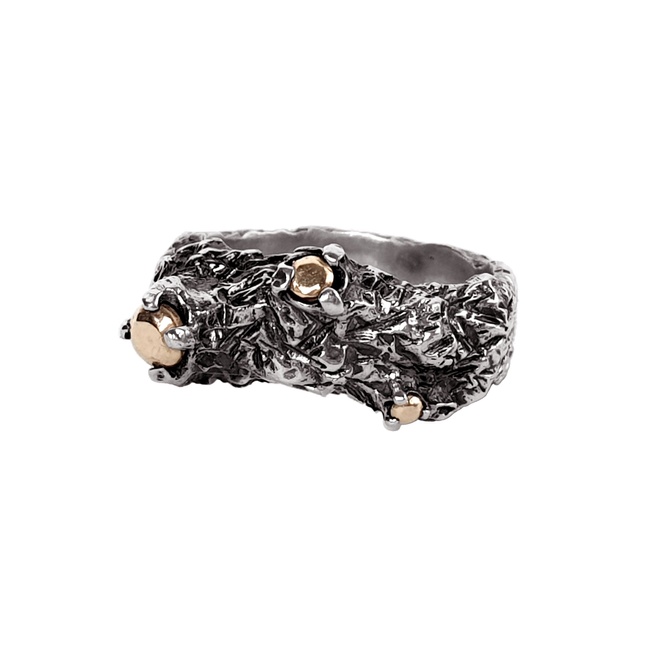Авторское черненое текстурное кольцо "EJ Toxic Bloom" (Токсичное цветение) из серебра с золотом 750, Арт. 1121/EJ-14