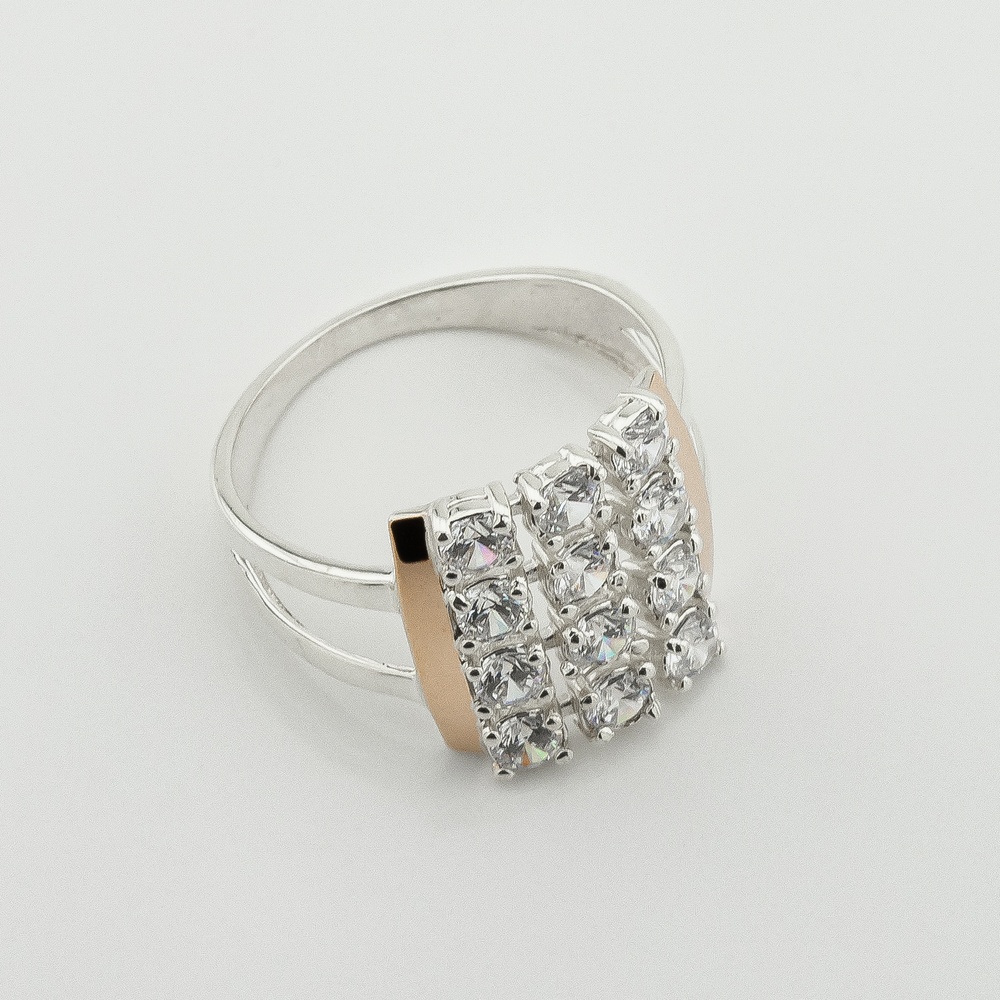 Серебряное кольцо с фианитами с золотыми накладками к781ф, 18 размер