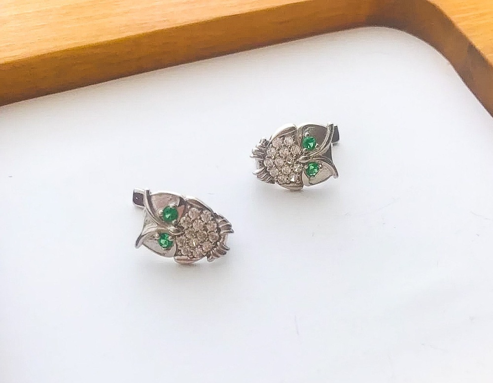 Срібні сережки "Сови" c зеленими фіанітами з родованого срібла 925 проби Арт. с23104g