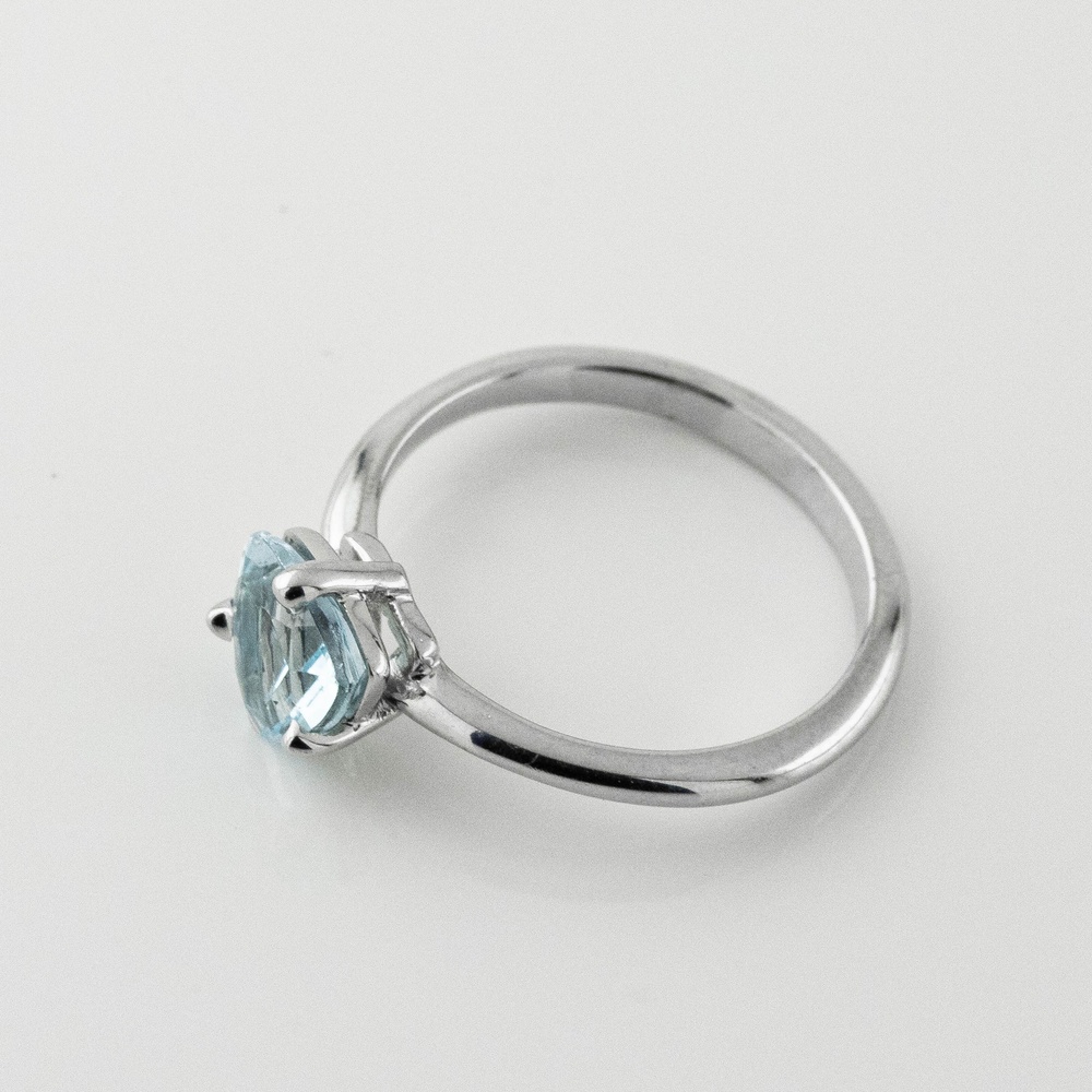 Серебряное кольцо Триллион с топазом 3101994-4top, 17,5 размер