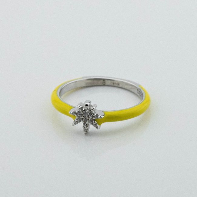 Серебряное кольцо с желтой эмалью и фианитами 3102003, 17 размер