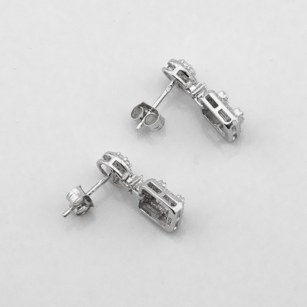 Серебряные сережки-пусеты подвески Прямоугольники с белыми фианитами c121600, Белый
