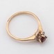 Золотое кольцо тонкое с выступающим камнем гранатом круг и фианитами 11929gr, 16 размер