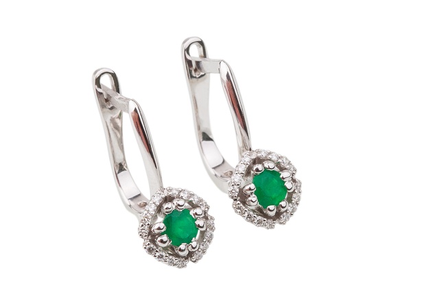 Класичні сережки з білого золота зі смарагдами та діамантами EO07704, Зелений|Білий