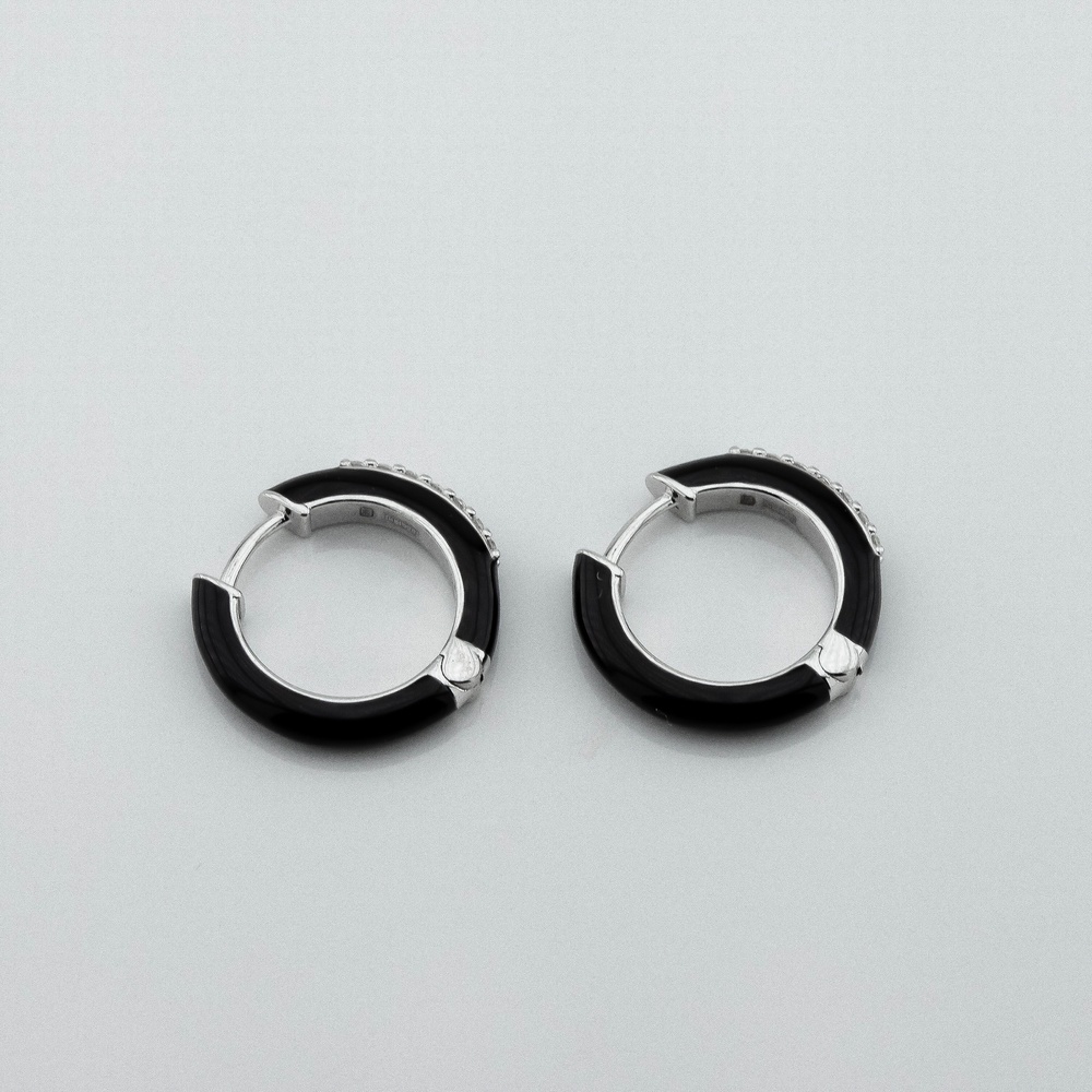 Срібні сережки з чорною емаллю і фіанітами 3202071
