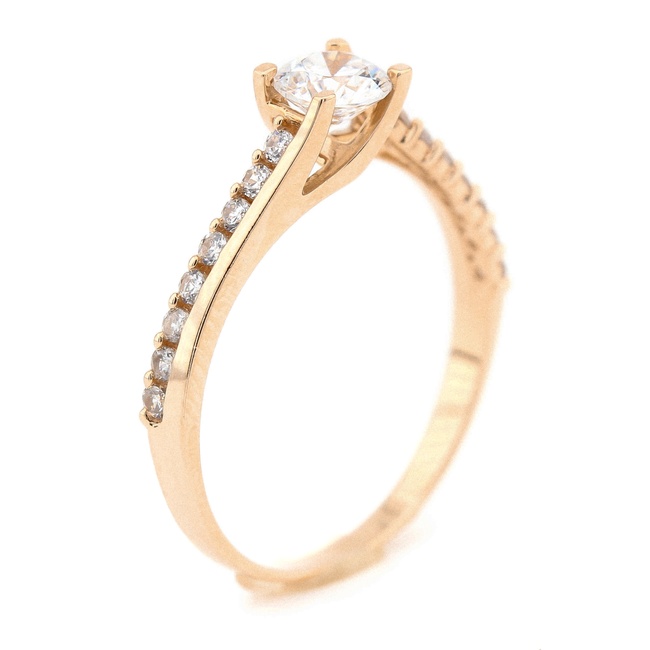 Золотое кольцо с выступающим камнем фианитами 11430, 18 размер