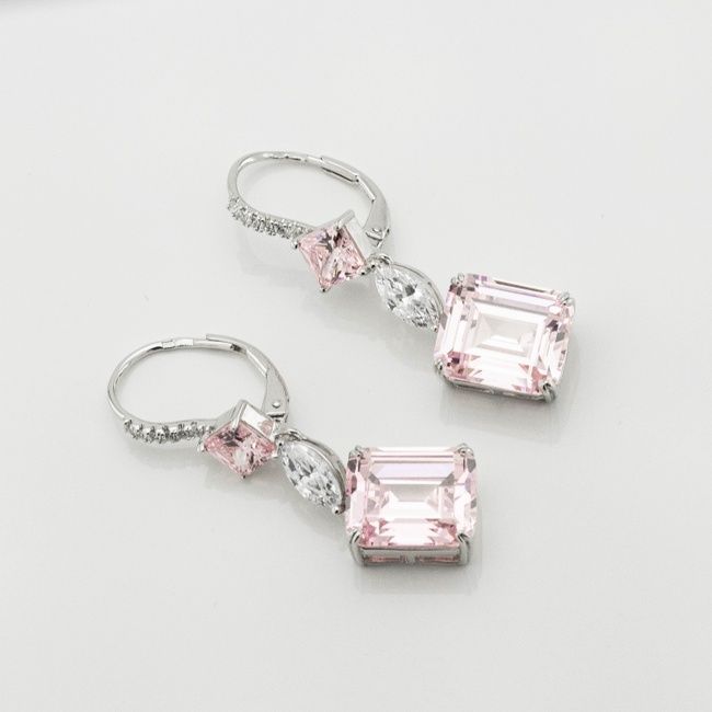 Серебряные серьги с фианитами (тон камня под розовый бриллиант) 3202331, Розовый, 75