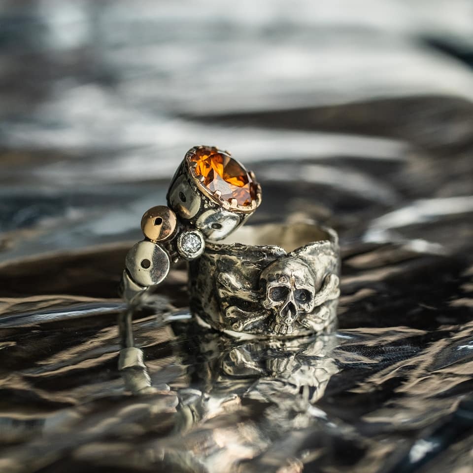 Серебряное кольцо Широкое "EJ Edward England" с пиратским черепом Арт. 1046EJ