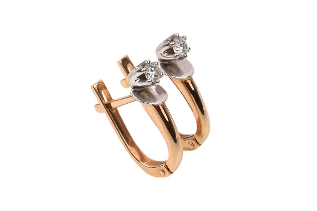 Золоті сережки з діамантами класика з англійською застібкою KP17596, Білий