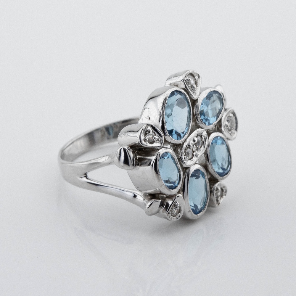 Серебряное кольцо с овальными топазами и фианитами 11025-4, 16 размер