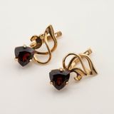 Золоті сережки з гранатом 12320gr