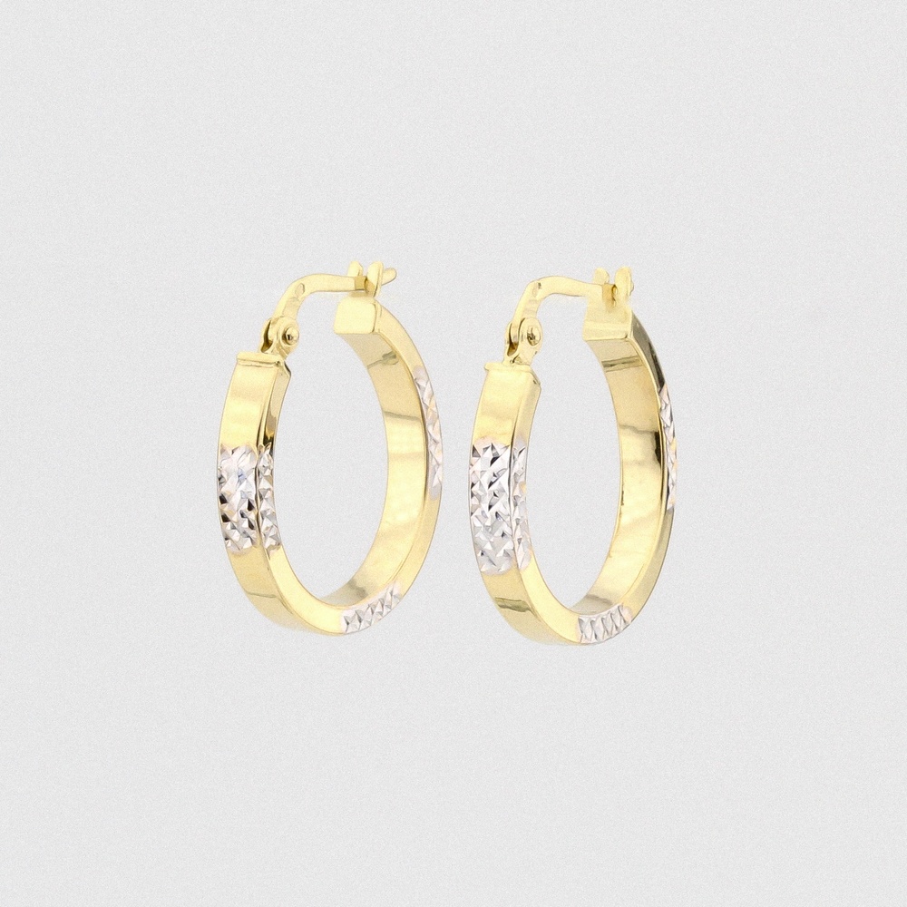 Золотые серьги-кольца с резным орнаментом из желтого золота (D 2 мм) C12948