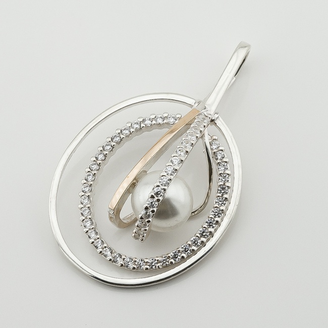Срібна підвіска з перлами та фіанітами із золотими накладками п832ж