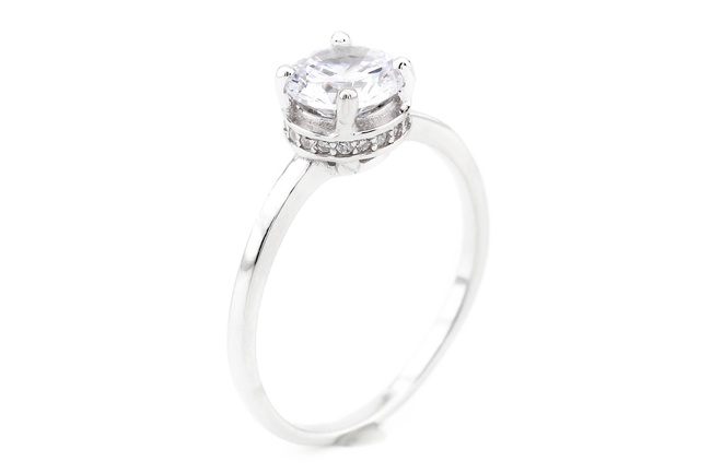 Серебряное кольцо с выступающим камнем с фианитами СК11144, 18 размер, 18, Белый