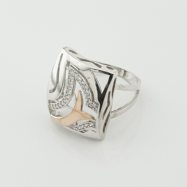 Серебряное кольцо с фианитами с золотыми накладками к507ф, 18 размер