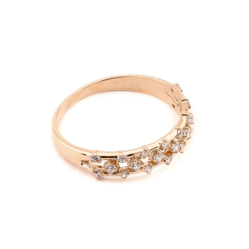 Золотое кольцо с белыми фианитами росыпью 111070-1