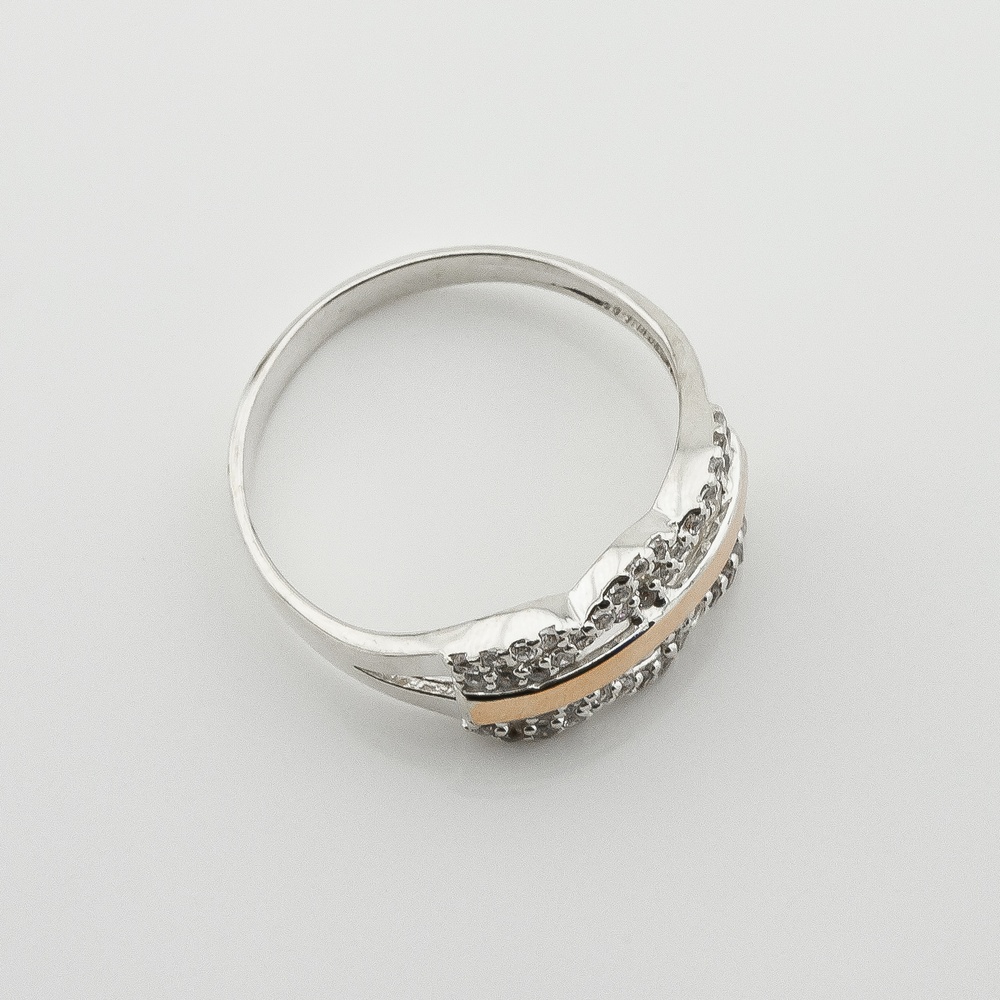 Серебряное кольцо с фианитами с золотыми накладками к670ф, 17 размер
