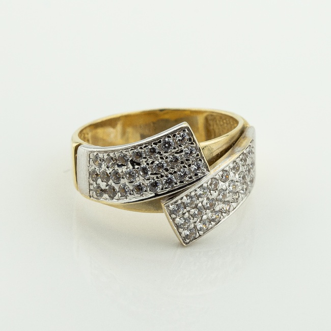 Золотое кольцо с фианитами k111814, 18 размер