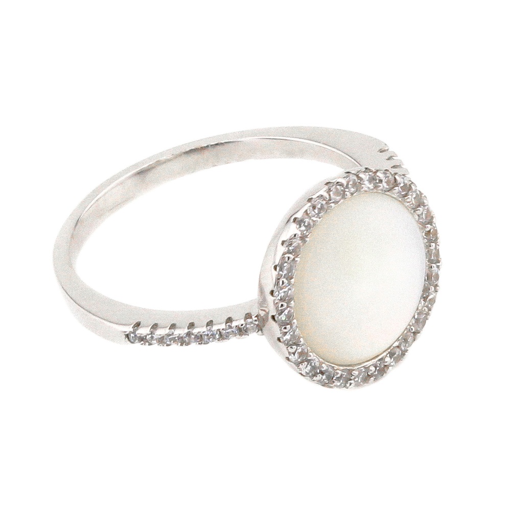 Серебряное кольцо кружок с белым перламутром и фианитами СК11012, 18 размер, 18, Белый