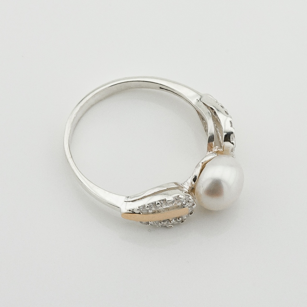 Срібна каблучка з перлами та фіанітами із золотими накладками к899ж, 17,5 розмір