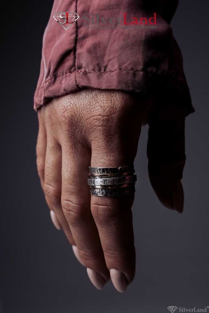 Медитативное кольцо из черненого серебра и золота "EJ Domituram" Арт. 1040/EJ