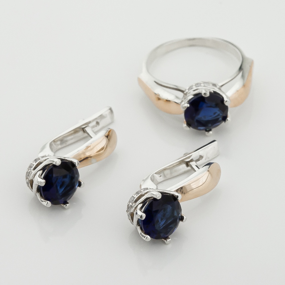 Серебряное кольцо с синим фианитом с золотыми накладками к749ф, 16,5 размер