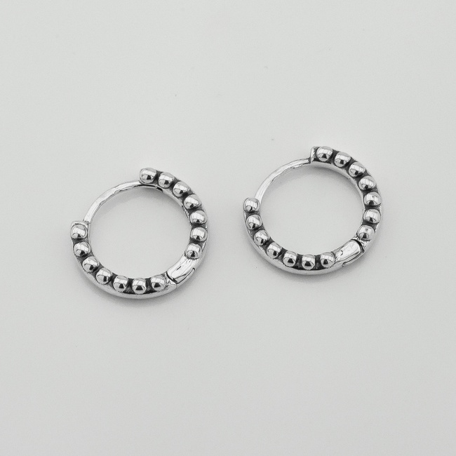 Серебряные серьги-кольца Шарики c121883