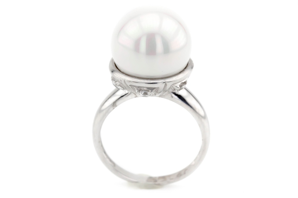 Срібний перстень з фіанітамі виступаючим перлами (класика) СК11124, 18 розмір, 18, Білий