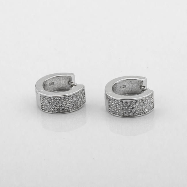 Срібні сережки-кільця маленькі широкі з білими фіанітами c121559, Білий