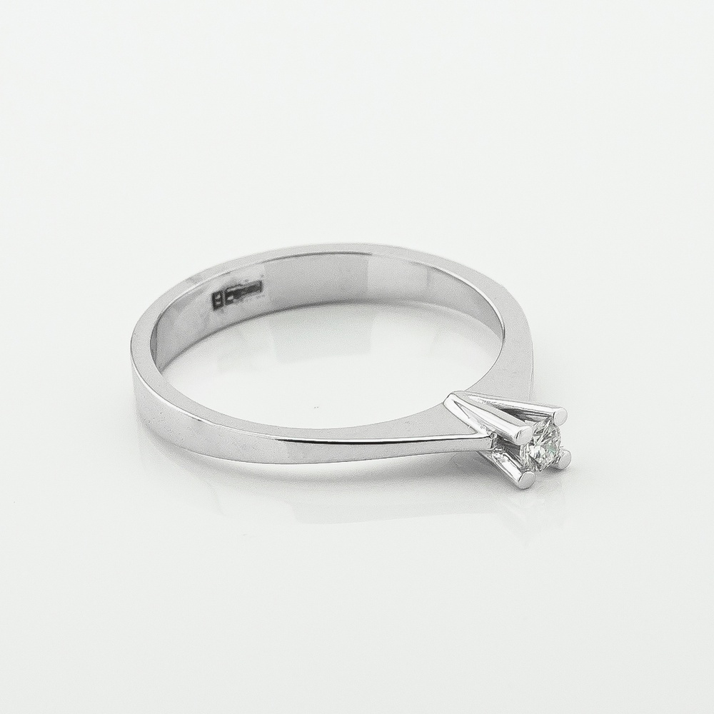 Золотое кольцо с бриллиантом 511615, 17 размер
