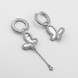 Серебряные серьги-кольца с подвесками Бабочки (разные) c121671, Белый