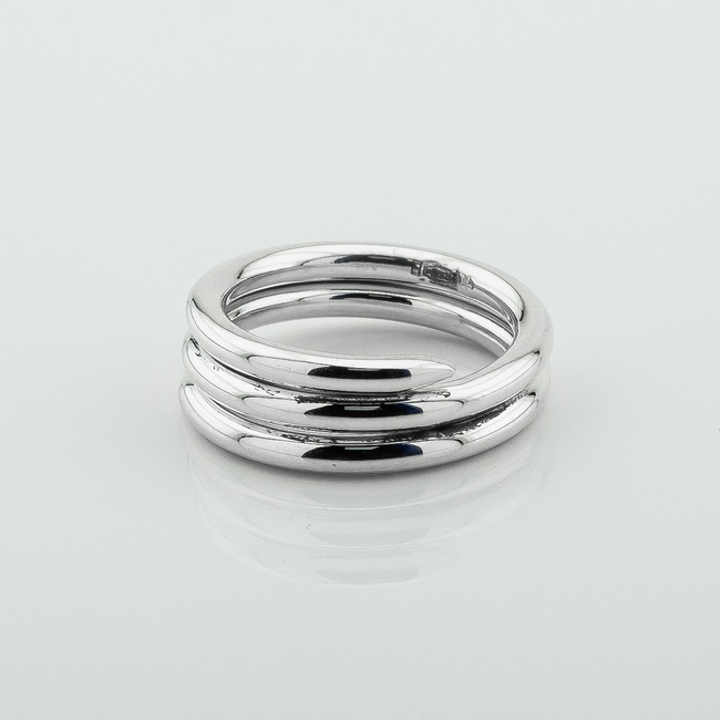Серебряное кольцо Круговорот k111799, 17 размер