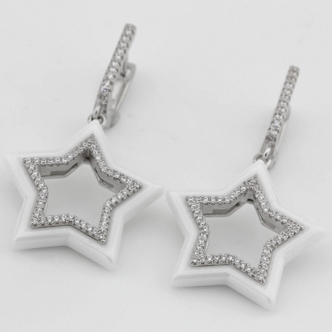 Серебряные серьги-висюльки "Звездочки" с белой керамикой и фианитами СС12033, Белый