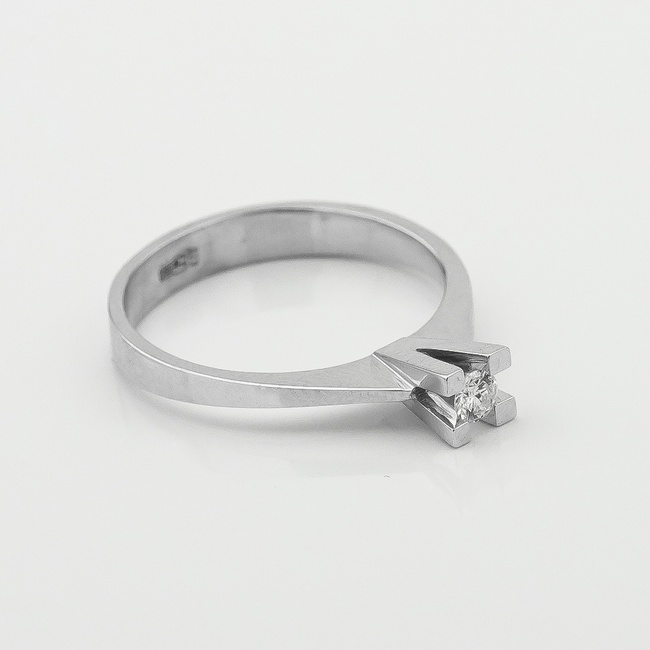 Золотое кольцо с бриллиантом yz06429, 16,5 размер