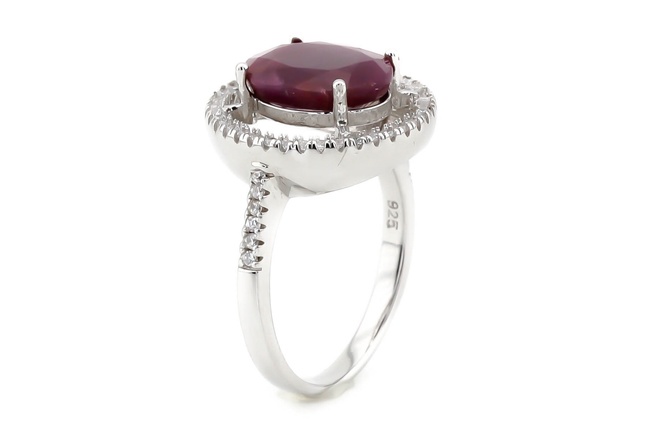 Срібний перстень з рубіном і фіанітами навколо 9760, 17,5 розмір, 17-5, Червоний