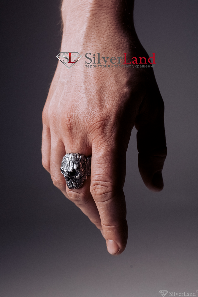 Кольцо перстень из серебра в форме деревянного черепа "EJ Wooden" Арт. 1077/EJ