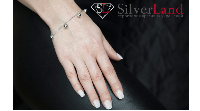 Как правильно носить браслеты женщине и сколько можно носить на одной руке- интернет-магазин ювелирных украшений silverland.ua